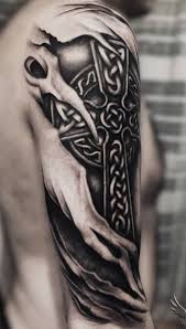 A celtic heart tattoo symbolizes the union of souls and is a good tattoo to express your devotion to your loved the tree of life is not a traditional celtic design, it first appeared in the book of kells (an. Celtic Tattoos Creative Ideas Pictures Celtic Tattoo Designs Tattoo Me Now