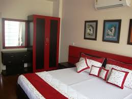 Red Bedrooms You Can Choose For Your House Delightfull Uniquelamps Bedroomlamps Bedroomlighting Bedroom Red Red Bedroom Walls Red Bedroom Design