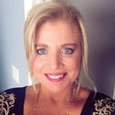 Kathy Kloss's Instagram, Twitter & Facebook