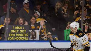 Last time we saw matt fraser in the nhl, it was four years ago and counting. Bruins Fans Make Clever Two Minutes For Hooking Sign That Gets Filthy Photoshop Update Lustige Humor Bilder Lustige Bilder Urkomisch