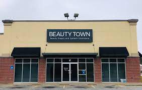 9:00 a 13:00 y 14:00 a 18:00. Beauty Town Photos Facebook