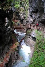 Wolfsklamm Karwendel Klamm Und Sehenswurdigkeit In Tirol Osterreich Urlaub Karwendel Schone Orte