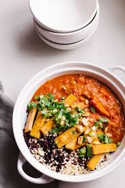 Carrot Coconut Curry With Crispy Tofu Amy Lipsitz Healthy Recipes Vegetarian Recipes Recipes