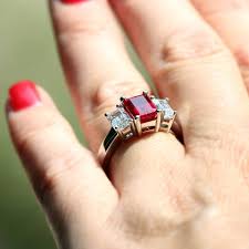 Modern Lab Created Diamond Anniversary Gifts Unique Diamond Engagement Rings Three Stone Engagement Rings Gold Three Stone Engagement Rings