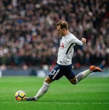 Christian Eriksen In 2020 Soccer Pictures Christian Soccer