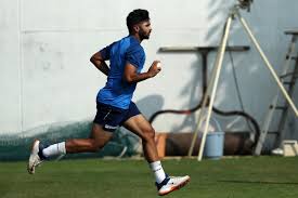 Anyone can get here cricketer shardul thakur biography, latest news, ipl 2018, wedding, age, wiki, family, wiki, salary. Shardul Thakur Chennai Super Kings Latest Images Tweets Updates