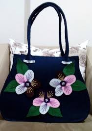 Tulay Adli Kullanicinin Kece Canta Felt Bag Panosundaki Pin Tote Canta Canta Modelleri Canta