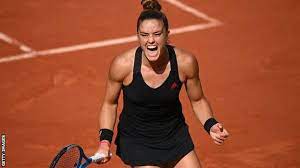 It's also easy to find video highlights and news from the most popular sports leagues in the world. French Open Coco Gauff Iga Swiatek Into Quarter Finals At Roland Garros Bbc Sport