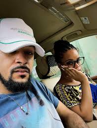 First wedding bells for 2021 as Cameroonian singer Nabila says yes to BAE! Nicolas  Paez. Congratulations to the beautiful couple. Wish them well. #237Showbiz  #WeYamo