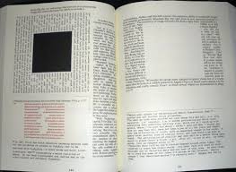 La Maison Des Feuilles Un Etrange Roman Calligramme A La Mise En Page Surprenante Mise En Page Calligramme Roman