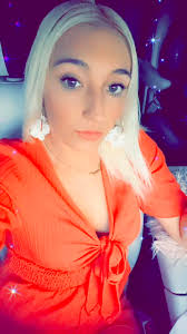 Renee Babb's Instagram, Twitter & Facebook