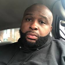 If Lebron didn't have Wade he'd be Lebron with 2 rings because he won 2  without Wade🐐 —If Lebron didn't have Kyrie, he'd be Lebron with 3 rings  because he won before