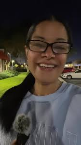 “La EDUCACIÓN es la llave 🔑 maestra que abre las puertas del mundo” ,  #irismodelsccs #irismodelscumpletusueño #fyp #modelaje #educación #valores