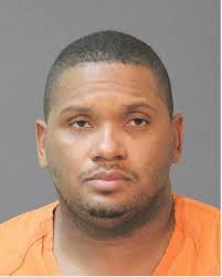 North Shore woman accused of having $825K in heroin in apartment safe