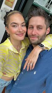 One of my fav reels, ever 😂😍🙈 I love you, @matt_benfell 🫶🏼 I love  being your best friend and doing life with you ♥️, #love #family  #reelsofinstagram