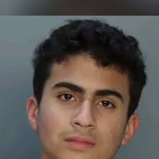 Cynthia Erivo cuidando a Ariana Grande hasta en su habitación.