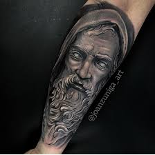 The tattoo artist jason hassel specializes in bright and bold traditional tattooing. Pin By Valerij Kozakov On Tatu Realistic Tattoo Artists Tattoo Artists Realism Tattoo