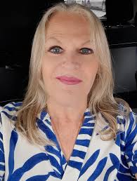 Dalwaqt.... GOOD VIBRATIONS ma Angela Coleiro 12.30 sat 15.00.