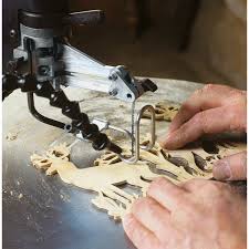 Set the square flat on the saw table against a blade that has been inserted and tensioned. 20 In Variable Speed Scroll Saw Dw788 Dewalt