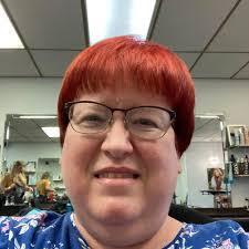 Jeanne Knapp's Instagram, Twitter & Facebook