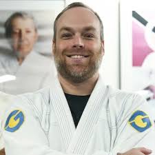 GRACIE UNIVERSITY: Global Brazilian Jiu-Jitsu (BJJ) Instruction