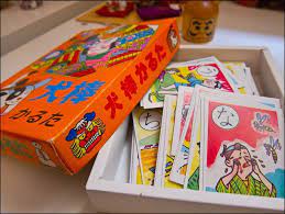 Juegos tradicionales japoneses a los niños jugar by consejos y trucos una manera de ayudar a los niños a conectar con la cultura japonesa es para jugar a juegos tradicionales japoneses juegan los niños. Cinco Juguetes Tradicionales De Japon Nippon Com