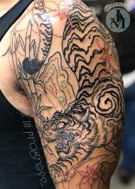 Irezumi tattoos are extremely personal and although they might have popular themes, it's practically impossible to have. Japanese Tattoos Studio City Tattoo Los Angeles Body Piercing Voted Best Tattoo Piercing Shops