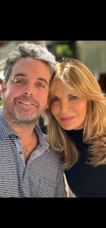 Cheryl Ladd, Jaclyn Smith, best friends, of Charlie's Angels TV show.  ♥️😇♥️😇