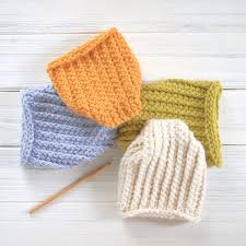 The magic circle or magic loop technique starts your crochet with a tight ring that's perfect for amigurumi and many other kinds of crochet projects! 120 Free Crochet Patterns That Are Perfect For Beginners Diy Crafts