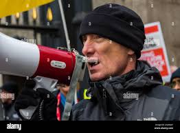 Left by porters hi-res stock photography and images