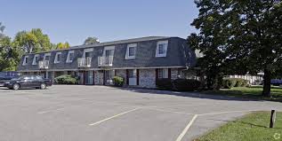 A cockroach infestation is easily one of the biggest pest control problems that property owners face. Colonial Gardens Apartments For Rent In Beloit Wi Forrent Com