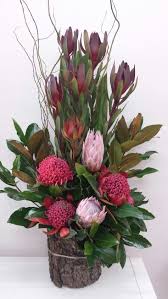 Premium Native And Bark Design Large Flower Arrangements Fresh Flowers Arrangements Corporate Flowers