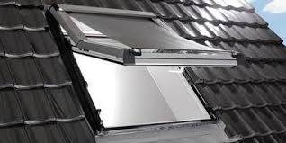 Roto The Superior Roof Window The Roto Screen Exterior Blind Dachfenster Aussenjalousien Jalousien