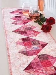 Patchwork Hearts Make A Beautiful Runner Quilting Digest Quilted Table Runners Patterns Heart Quilt Pattern Valentine Table Runner