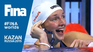 Hirdetés hosszú katinka olimpiai és világcsúcstartóként érkezett a döntőbe, ahova azonban hetedik helyen úszott be, így az egyes pályára szorult. Katinka Hosszu Beats 200m Im World Record In Kazan Youtube