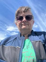 MeetTheTeam: Meet Patrick Gullett! He's a production team manager assigned  to work at BlueOval SK Battery Park in Glendale, Kentucky. Patrick is a  proud Kentucky native! #FunFact: He has four children and