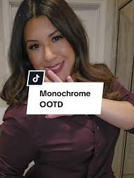 I love a monochromatic moment! Today's OOTD is... Pants: @target Shirt:  @Express from hubby's closet! 🙃 Shoes: @ninewest 🛍 You can find links