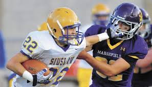 Visiting Vikings top Marshfield in football opener