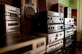 The typical american wall outlet can handle a maximum of 15 amps, or 15 amps * 120 volts = 1800 watts. A Beginners Guide To Matching Speakers And Amplifiers