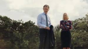 Melinda page hamilton , род. Givenchy Floral Print Long Sleeve Top Worn By Emma O Neil Melinda Page Hamilton In The Resident Season 03 Episode 01 Spotern