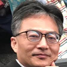 蘇偉碩出1招超狂「殺手鐧」 他驚吐：陳時中慘了 2020/12/21 23:34 2020/12/21 23:34 萊豬, 蘇偉碩 , 謝寒冰, 陳時中, 豬隊友, 蔡英文 è˜‡å‰ç¢©é†«å¸«çš„543 Facebook