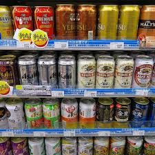 Yoko On Instagram Cans Of Beer At A Convenience Store Despite Its Foreign Origins Beer Is The Most Popular Alcoh Alcoholic Drinks Beer Japanese Drinks