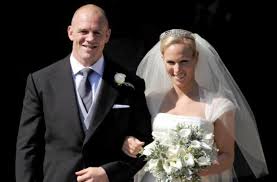 Zara anne elizabeth phillips gehört dem britischen königshaus an als tochter von prinzessin anne und deren erstem gatten, mark phillips. Zara Phillips Tindall Wird Selbst Bald Mutter Zuvor Steht Williams Cousine Aber Noch Als Patin Von Prinz George Am Taufbecken Stuttgarter Zeitung