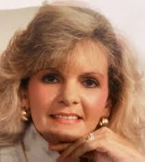 Fay Curran's Instagram, Twitter & Facebook