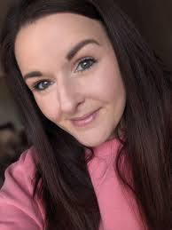 This December,we go dey outside dey enjoy 😋 if you like go Carry belle🫄we  dey chop you go dey vomit 😂🤣🤣