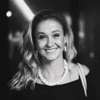 Sylvia Costa's Instagram, Twitter & Facebook