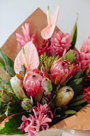 Wildfloradesign Com Wildflora Los Angeles Florist Ventura Blvd Studio City California Fl Tropical Flower Arrangements Flower Arrangements Fresh Wedding Flowers