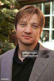 358 fotos e imágenes de alta resolución de Grant Renner