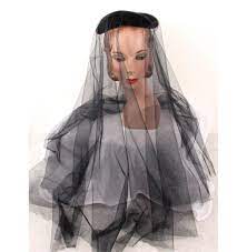 Vintage Black Felt Mourning Beret Long Veil By Dayne Beret Etsy Black Felt Funeral Wear Vintage Outfits