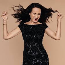 Un mandataire judiciaire chargé des opérations de liquidation, est désigné en qualité de liquidateur. L Enseigne De Pret A Porter Un Jour Ailleurs Plante Un Nouveau Decor